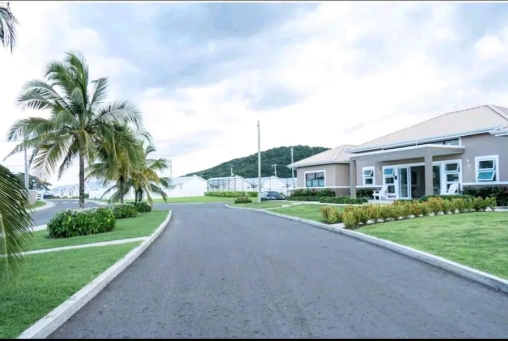Welcome To Our Ocean View Villa! Lucea Ngoại thất bức ảnh